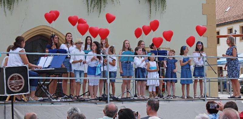 Kinder- und Jugendchor „Herzwärts“ erobert seit 20 Jahren Herzen