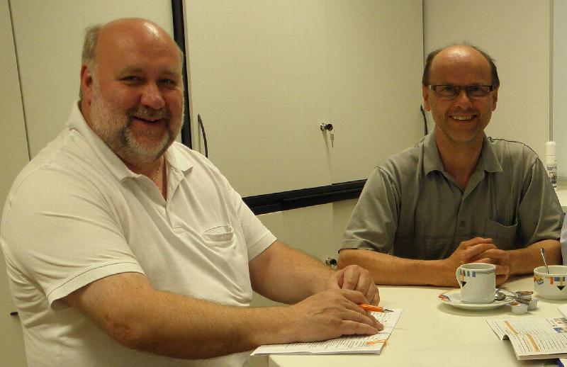 Auch die Musikkapellen des Nordbayerischen Musikbundes bleiben nicht verschont von den Auswirkungen der Corona-Pandemie. Nahezu täglich erreichen den NBMB-Kreisvorsitzenden Werner Stein (l.) und seinen Stellvertreter Horst Bauer (r.) An- und Hilferufe von Verantwortlichen der im NBMB-Kreisverband organisierten Kapellen. - Foto von Werner Schulz