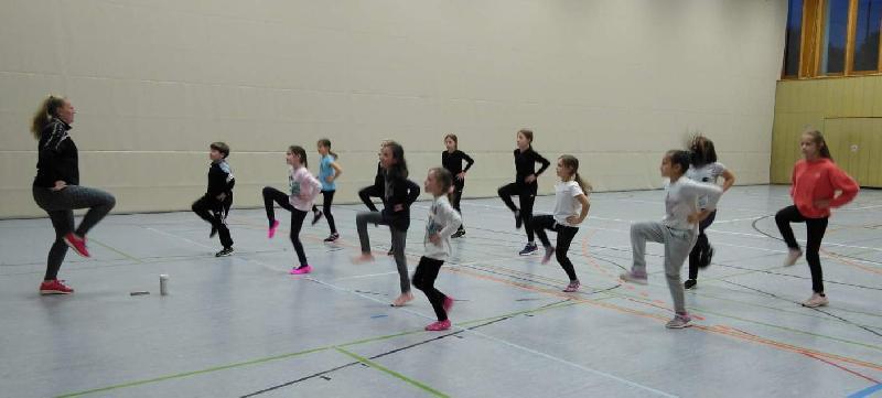 Zwei Prinzenpaare mit Kinder- und Jugendgarde in den Faschings-Startlöchern