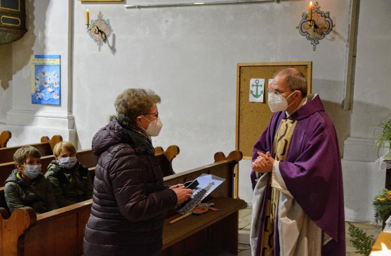 Besondere Ehrung in der Pfarrei Ehenfeld