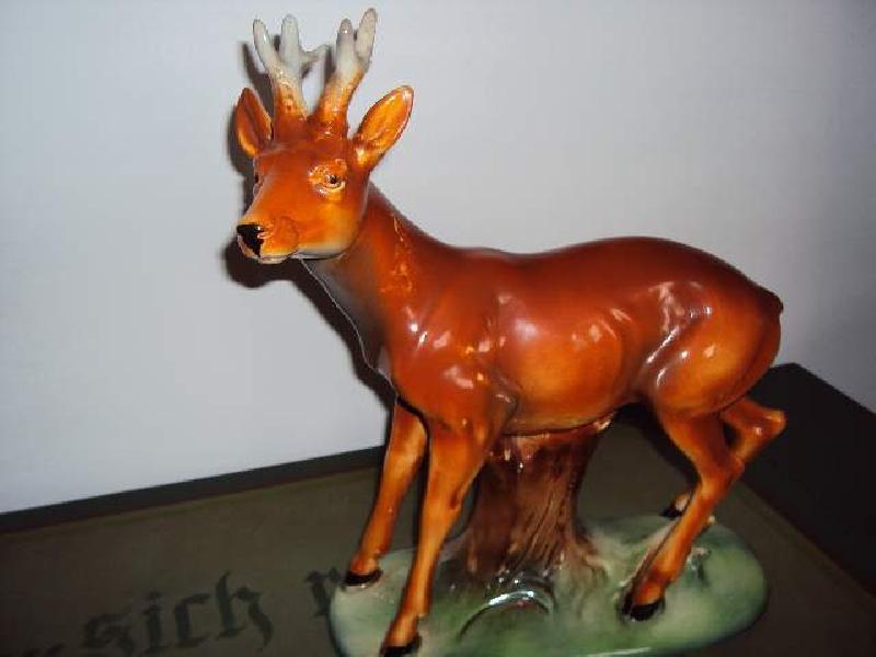 Der Festspielverein plant ab Oktober 2022 eine Sonderausstellung „Figuren“, insbesondere „Tierfiguren“ aus der Hirschauer Steingutproduktion. Die Bevölkerung ist aufgerufen, solche Figuren als Leihgaben zur Verfügung zu stellen. - Foto von Werner Schulz