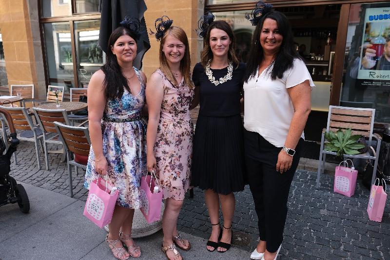 Sie lenken für ein Jahr die Geschicke von Ladies‘ Circle Amberg (von links): Sekretärin Martina Hagn, Schatzmeisterin Nina Stockerl, Präsidentin Bine Exner und Past-Präsidentin Zorka Dotto. Nicht mit im Bild Vizepräsidentin Stefanie Scheffer, die aus Familiengründen an der Teilnahme verhindert war. - Foto von Uschald