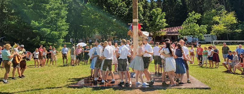 Drei heiße Kirwatage in Weiher