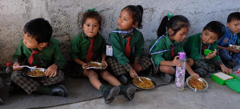 Nepal-Aktion von Africa Luz: Ein Tropfen auf den heißen Stein