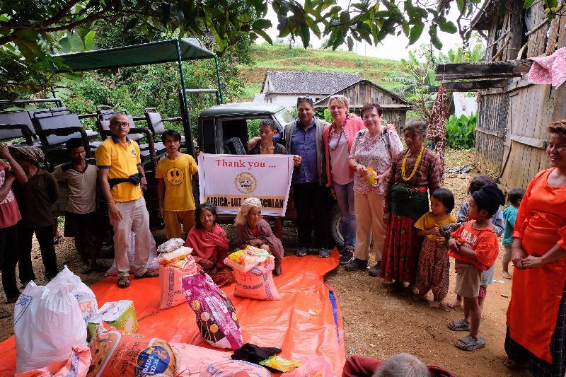 Nepal-Aktion von Africa Luz: Ein Tropfen auf den heißen Stein