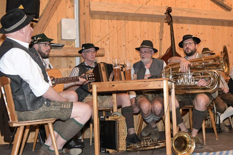 Ausverkauftes Haus bei der „Musi im Stodl“