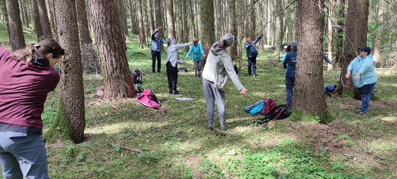 Mit Hospizverein „YOGA & NATUR erleben für Trauernde“