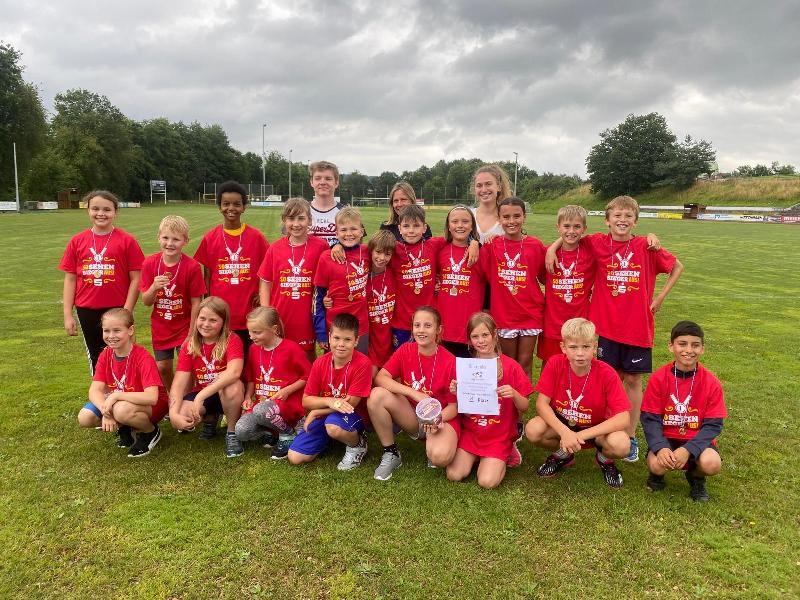 Grundschule Poppenricht Sieger bei Leichtathletik-Landkreismeisterschaft der Grundschulen