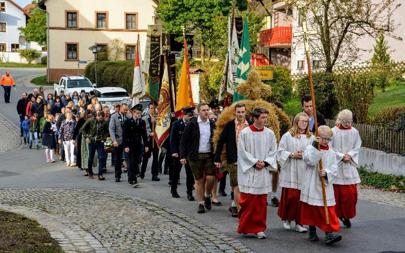 Zum Heimatfest, Chronik der Pfarrei.