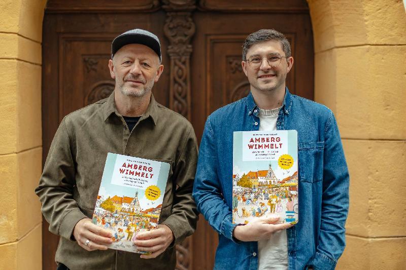 Amberg wimmelt – das erste Amberger Wimmelbuch ist da!