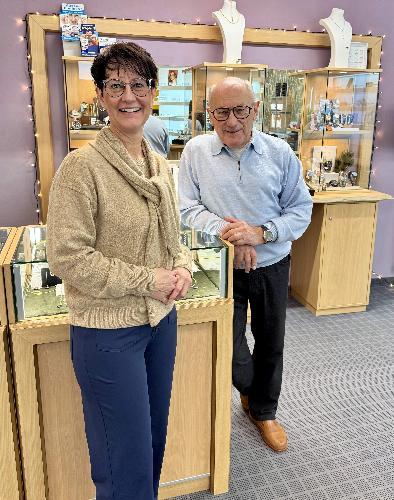 In sechster Generation ein erfolgreicher Familienbetrieb: Optik-Uhren-Schmuck Huber 