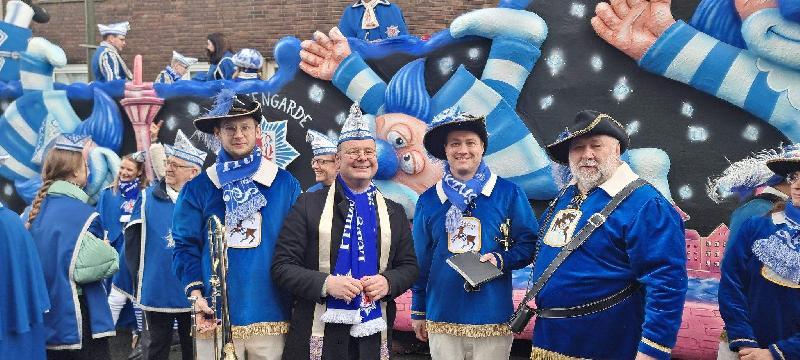 Hirschauer Musikzügler mittendrin im Düsseldorfer Jecken-Karneval