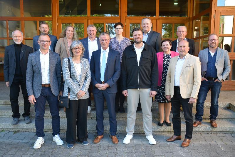Hirschauer Stadtrat verabschiedet Bürgermeister Hermann Falk