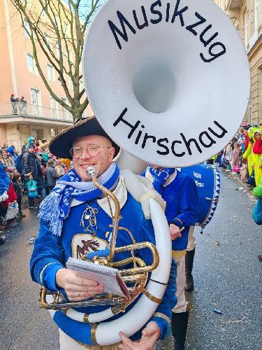Hirschauer Musikzügler von Düsseldorfer Karneval restlos begeistert